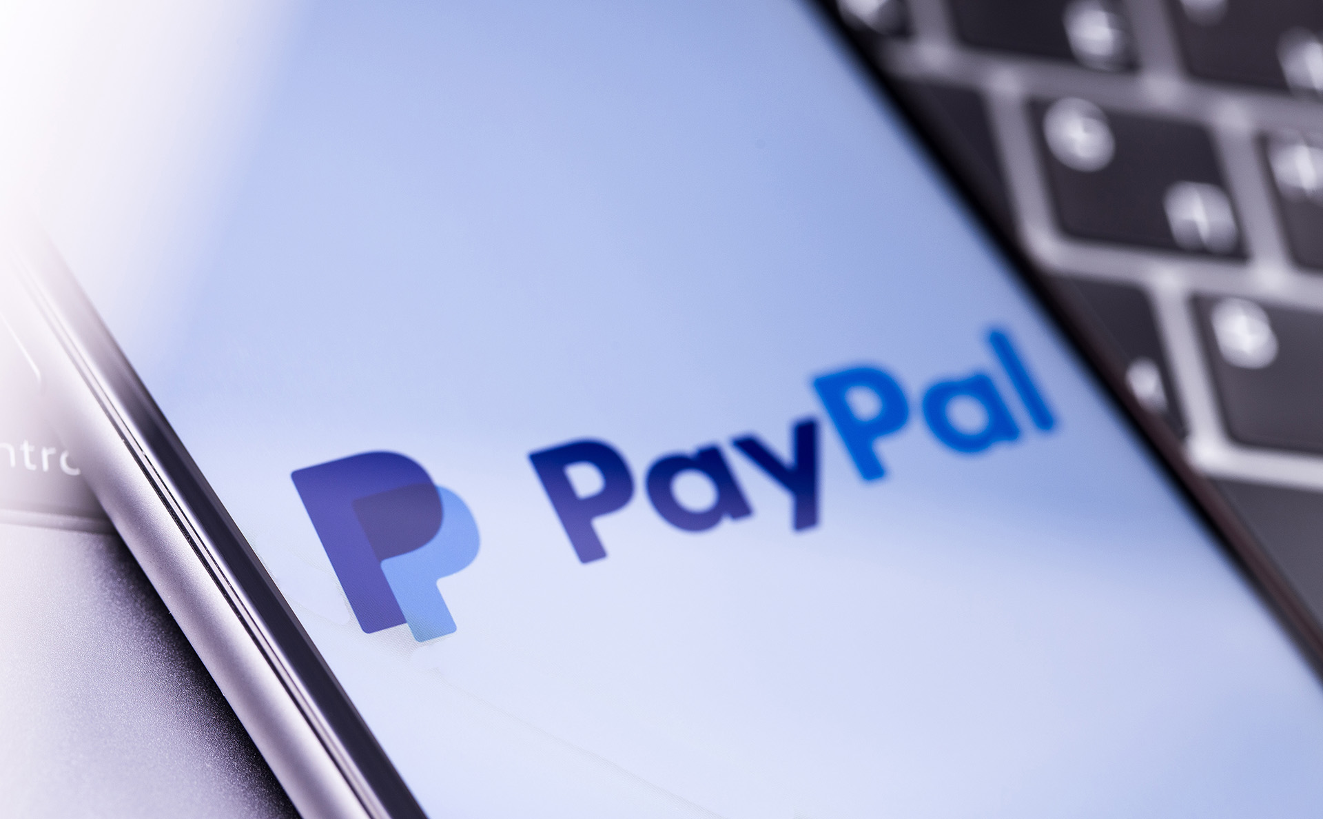 paypal-crypto-2020.jpg